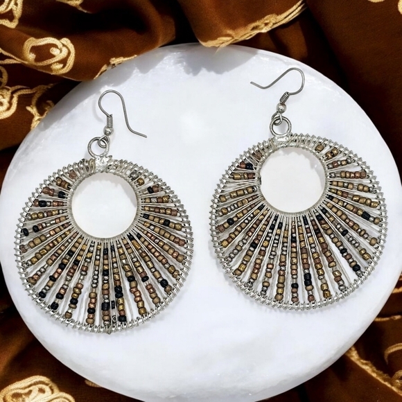 🆕️Handcrafted Artisan Indian Beaded Hoop Earrings Boho Chic Statement Jewelry - Picture 5 of 11